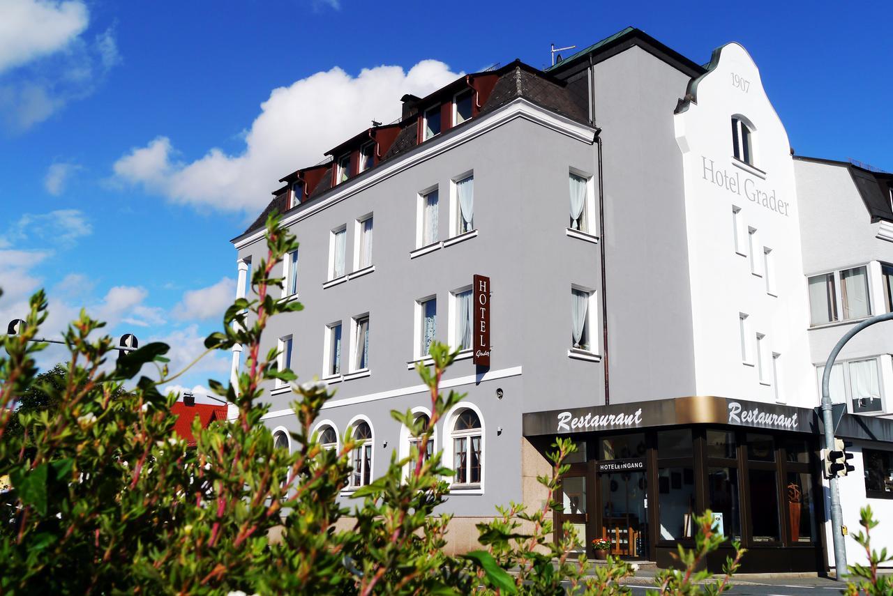 Hotel Grader Neustadt an der Waldnaab Eksteriør bilde